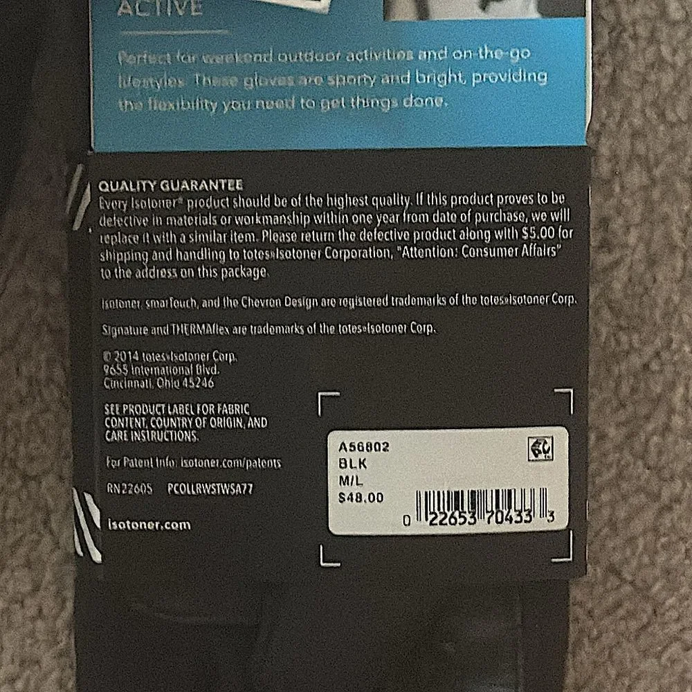 Isotoner Women’s Signature Active Smart Touch Gloves!